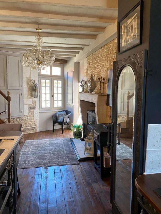 La Cour Blanche Vila Verteuil-sur-Charente Exterior foto